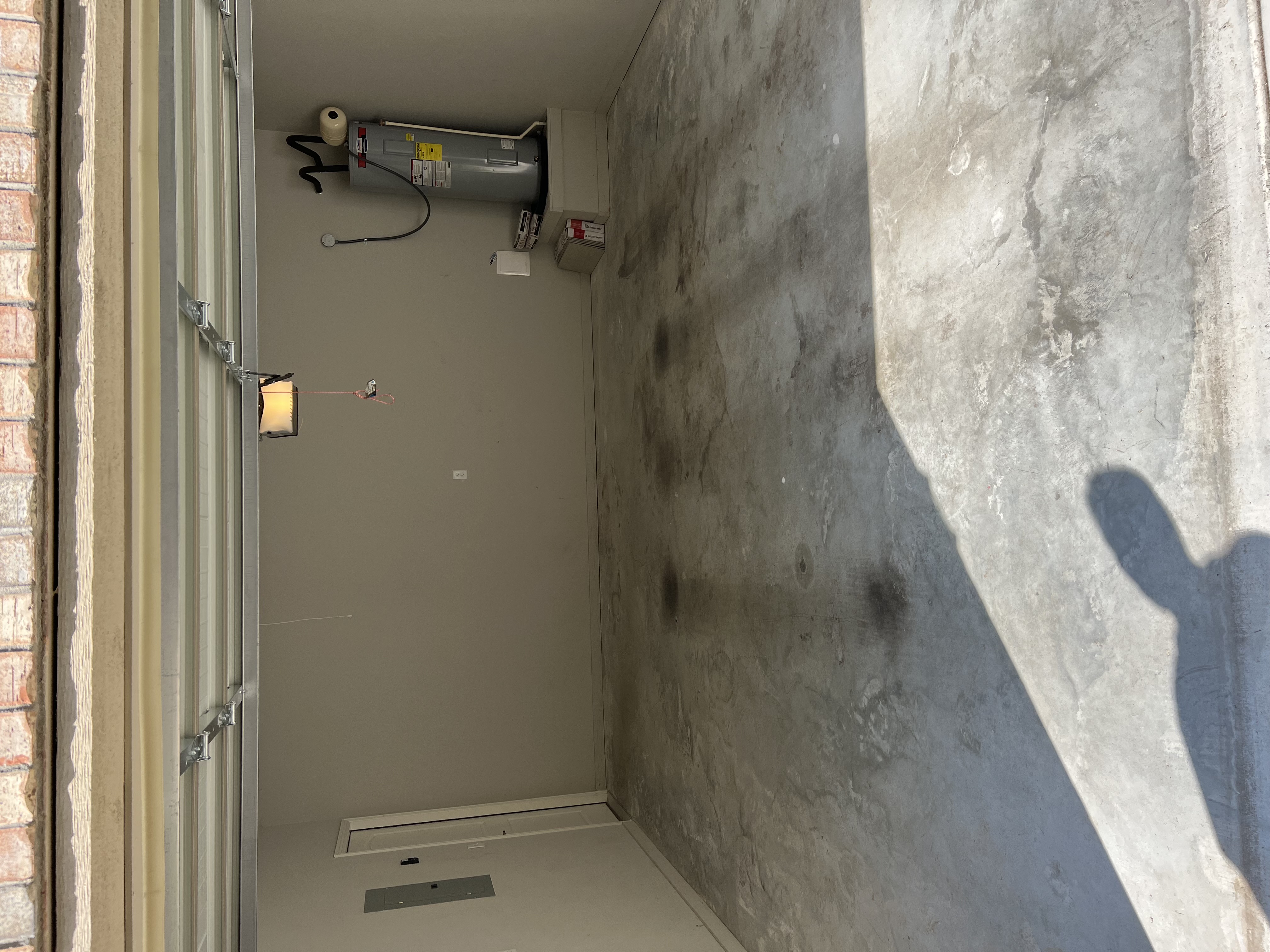 Garage After - Cleaned Out